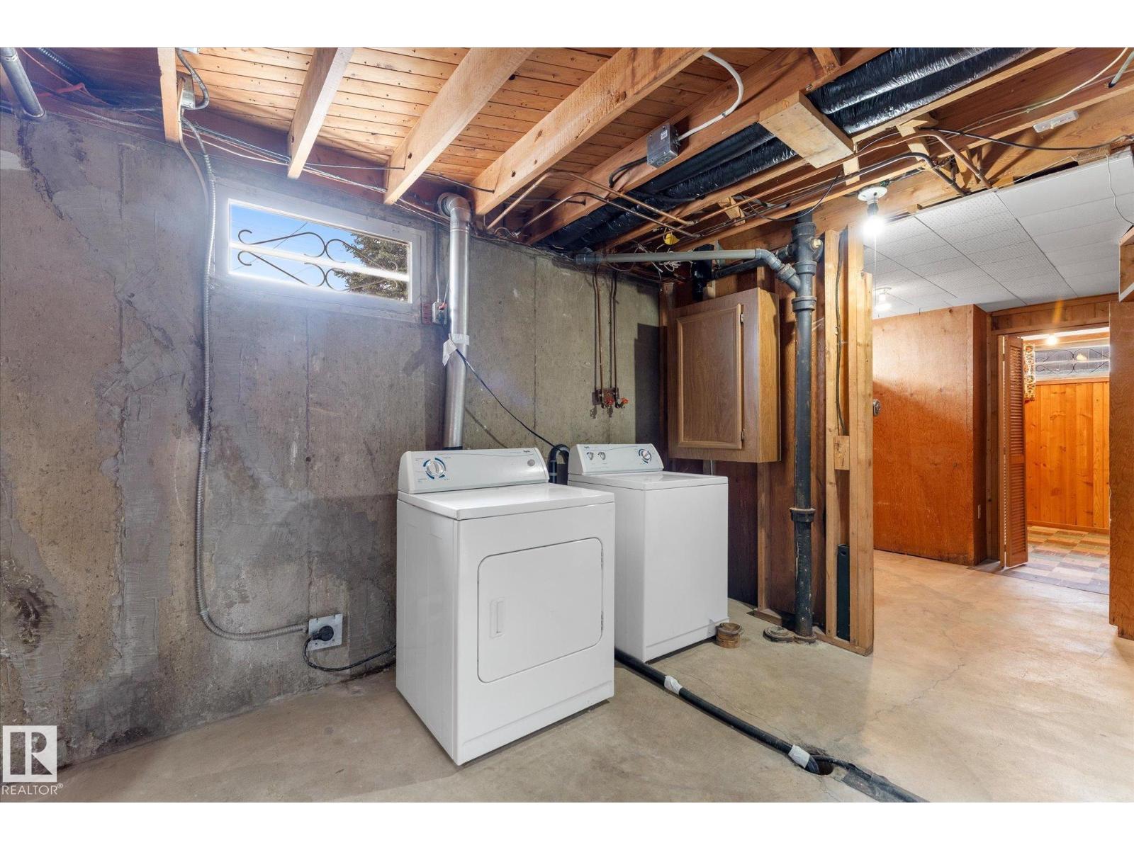 16145 109A AV NW, Edmonton