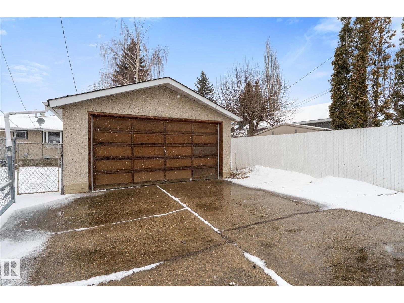 16145 109A AV NW, Edmonton