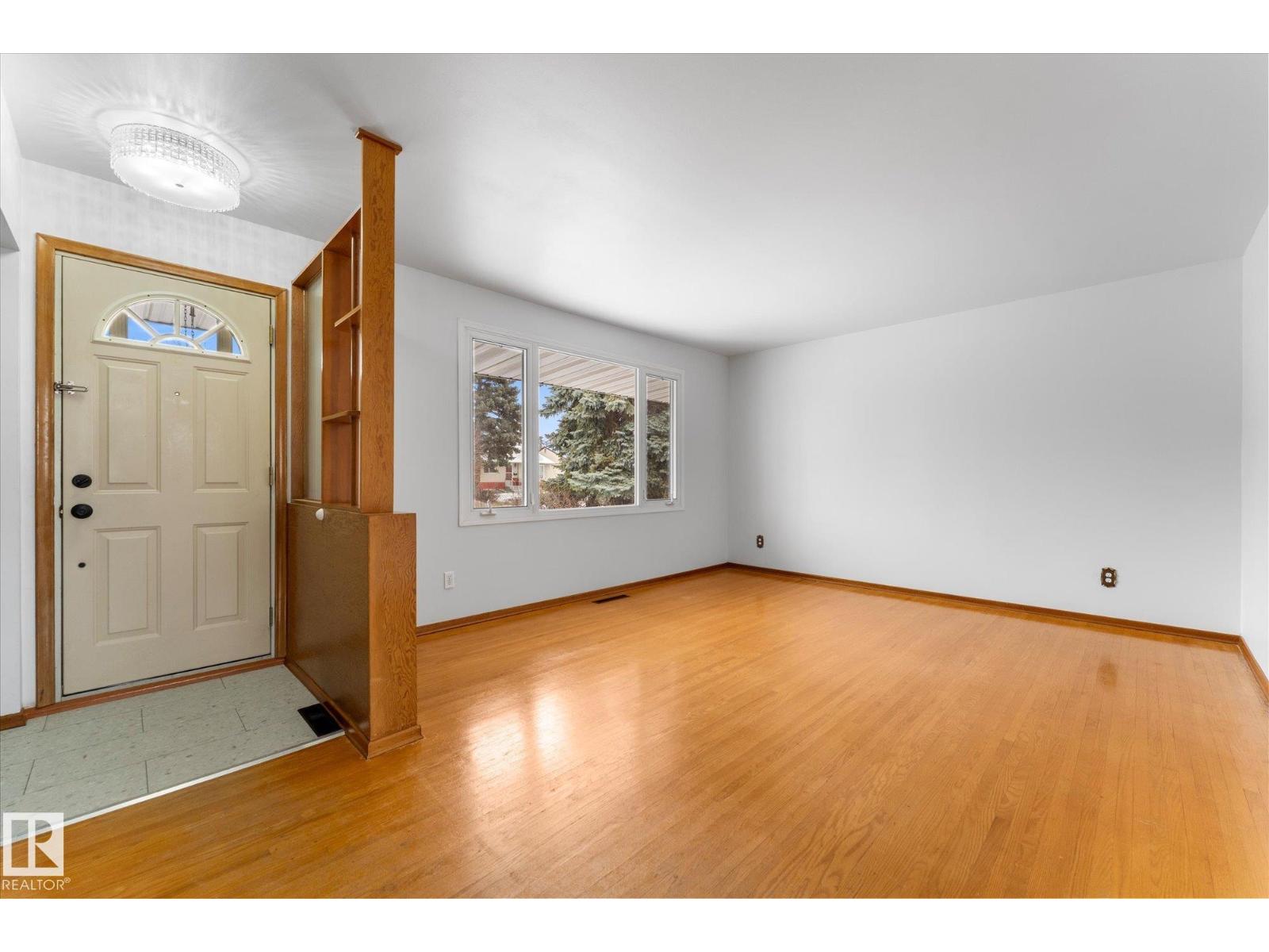 16145 109A AV NW, Edmonton