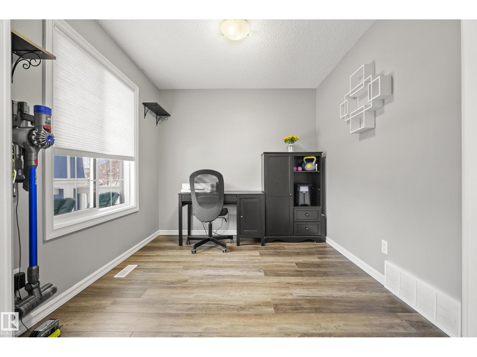 635 41 AV NW, Edmonton