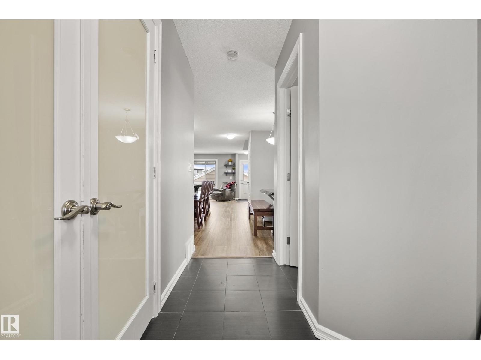 635 41 AV NW, Edmonton