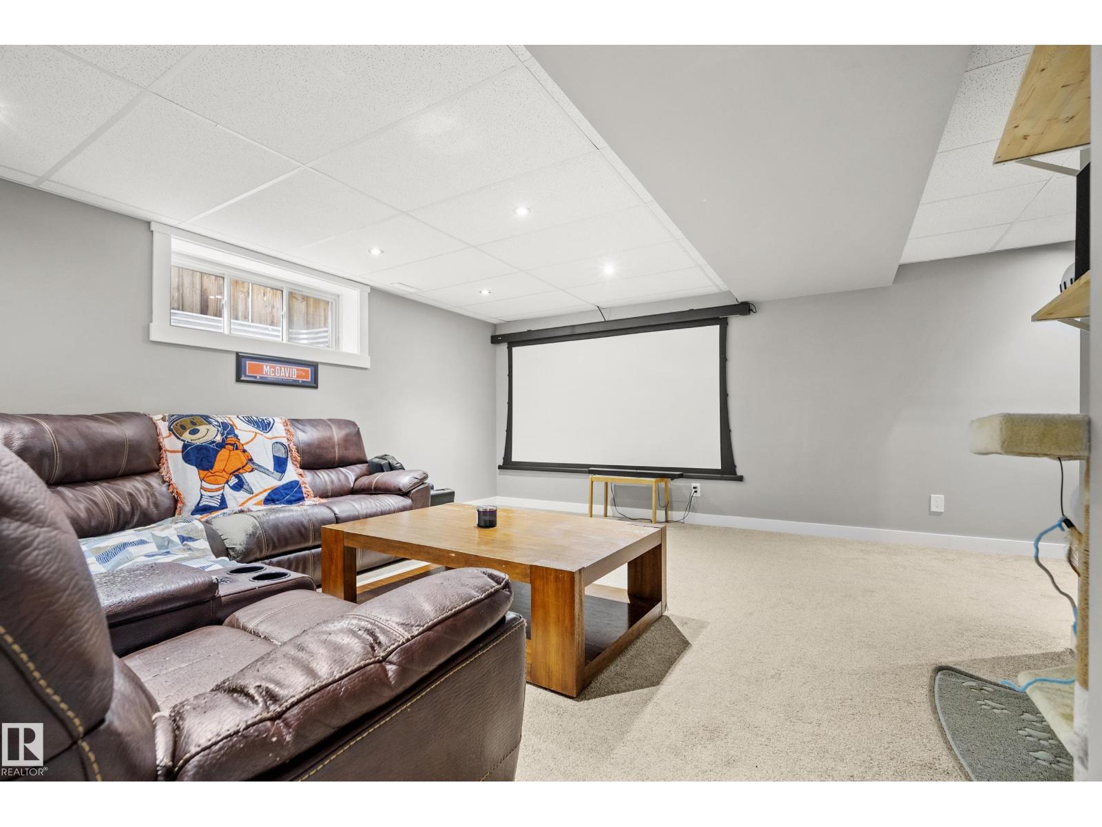 635 41 AV NW, Edmonton