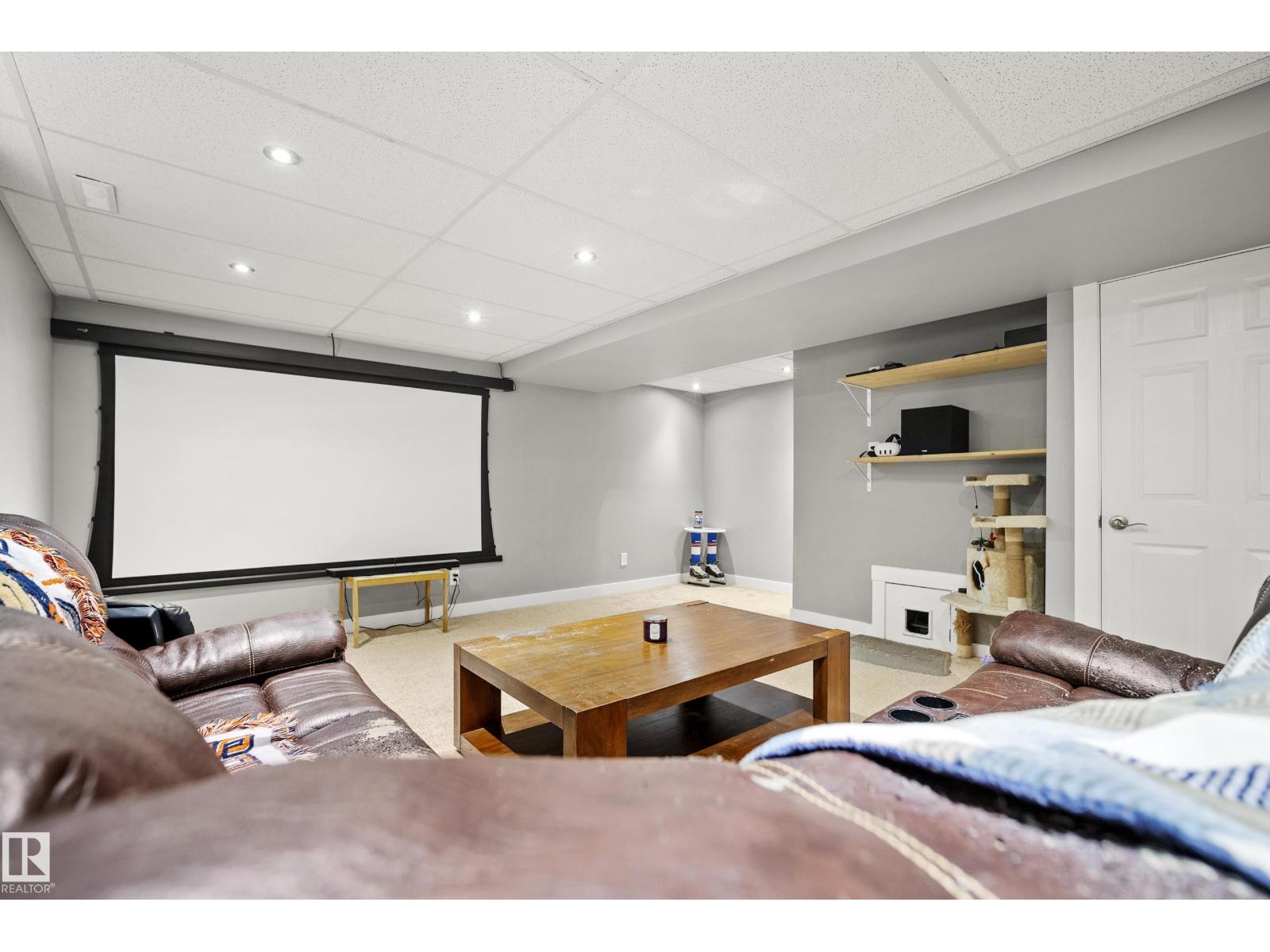 635 41 AV NW, Edmonton