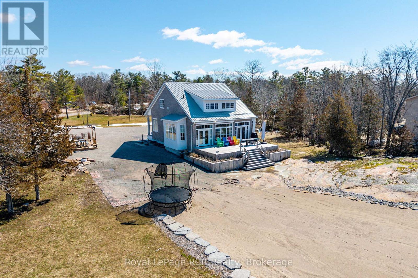 101 EVERGREEN LANE - 3