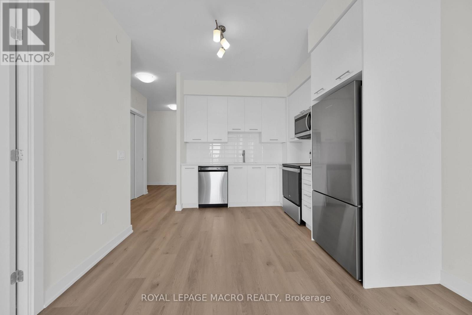 #1607 385 WINSTON ROAD - 10