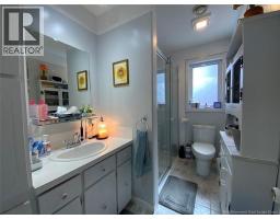Living room - 19 Belisle Avenue, Edmundston, NB E3V3W9 Photo 9
