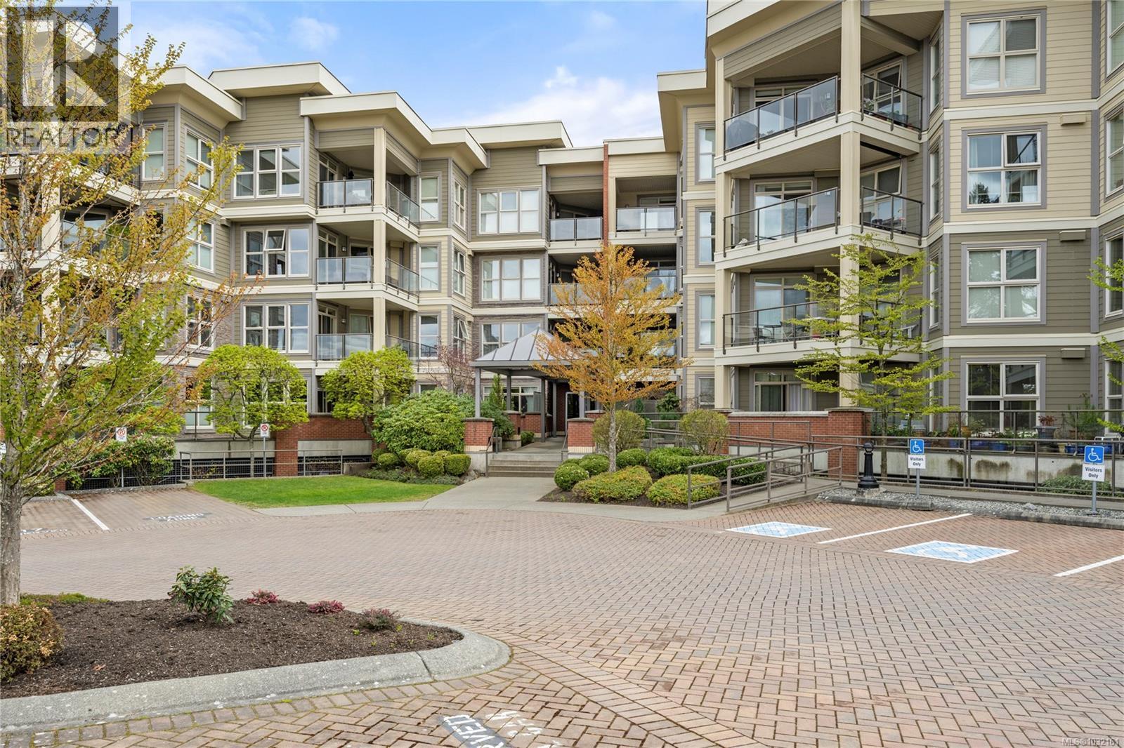 109 6310 MCROBB Ave, Nanaimo