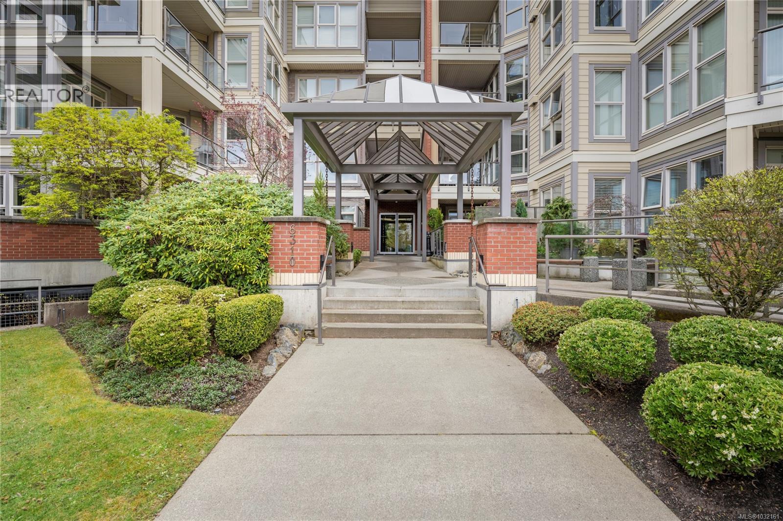 109 6310 MCROBB Ave, Nanaimo