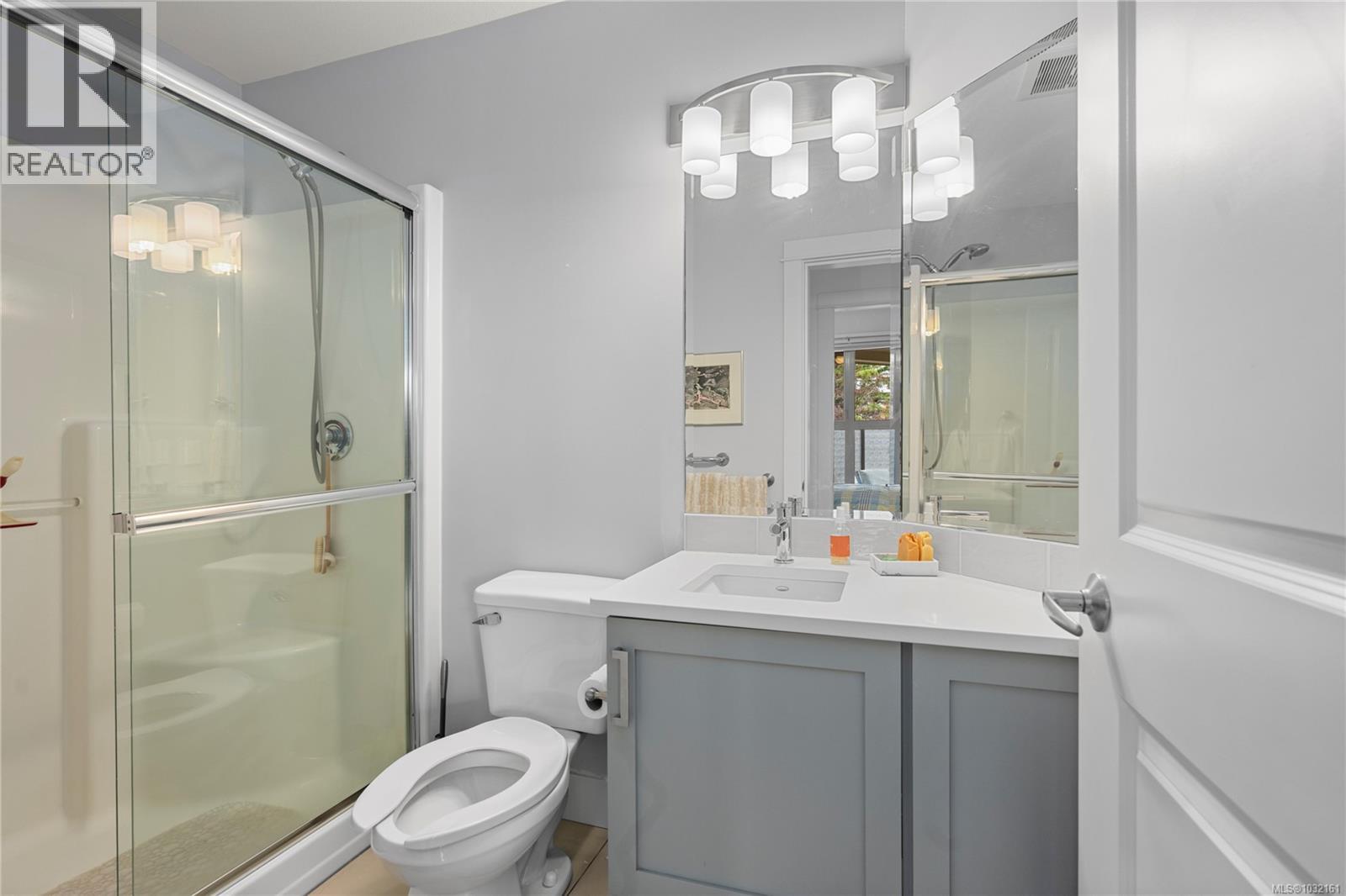 109 6310 MCROBB Ave, Nanaimo