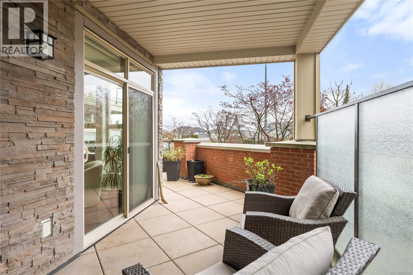 109 6310 MCROBB Ave, Nanaimo