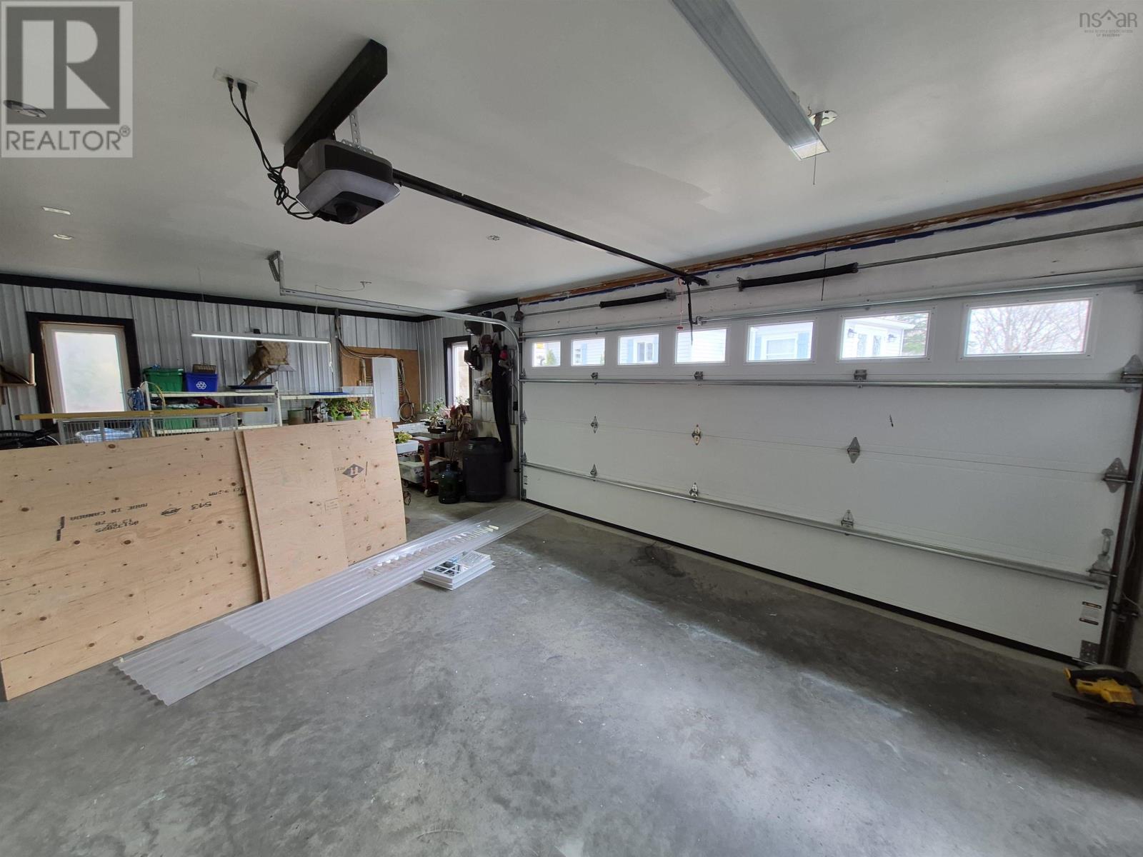 Property 33 of 45 of 608 Granville Road