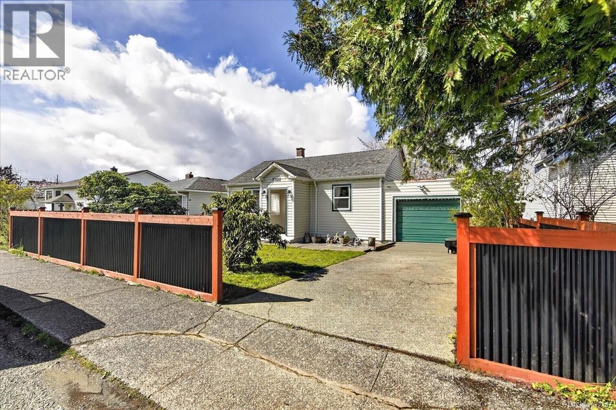 3928 8th Ave, Port Alberni