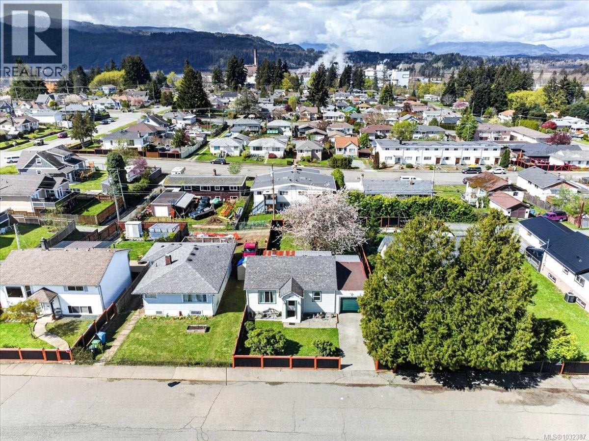 3928 8th Ave, Port Alberni