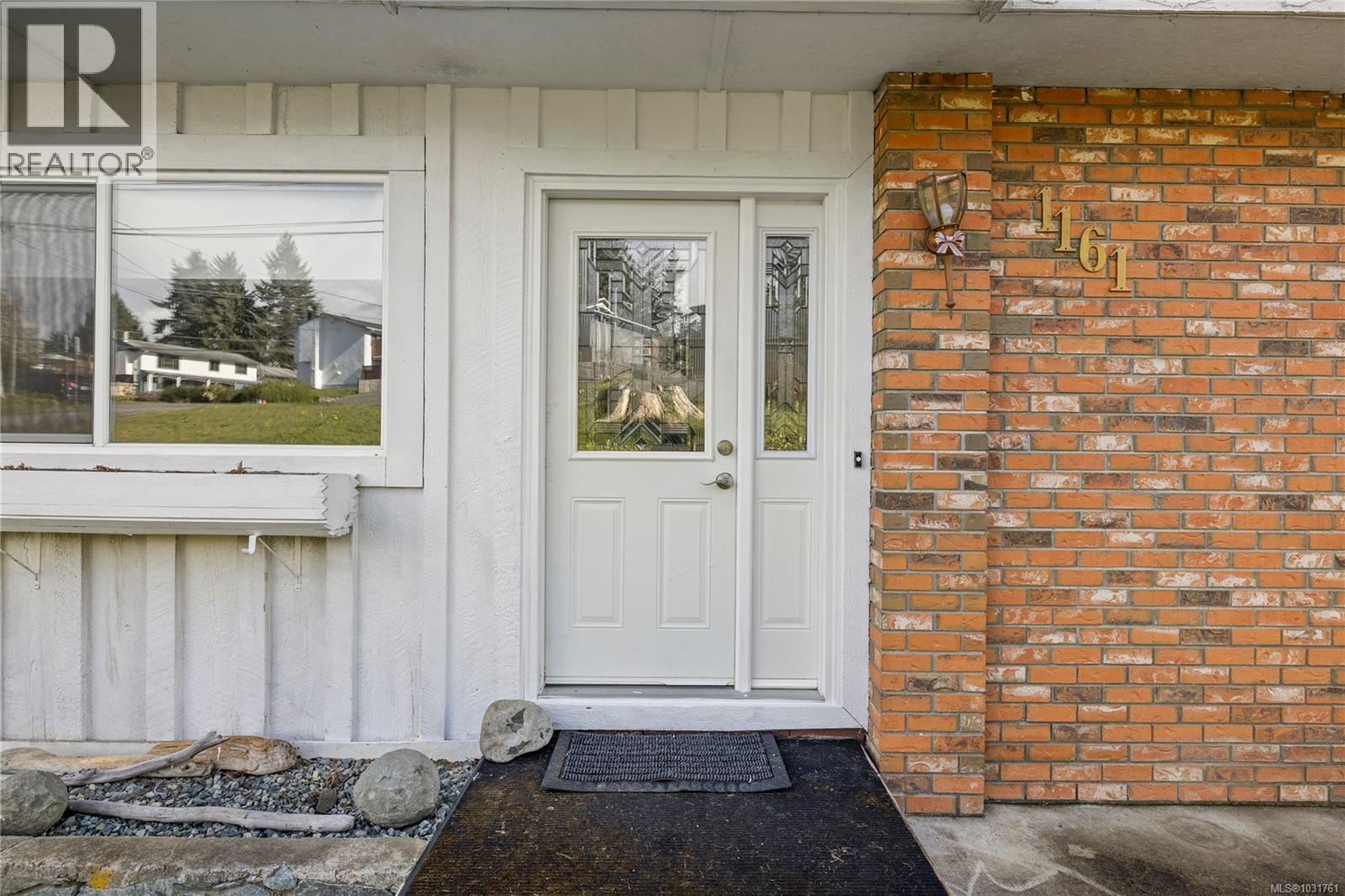 1161 STILLIN DR - Image 2