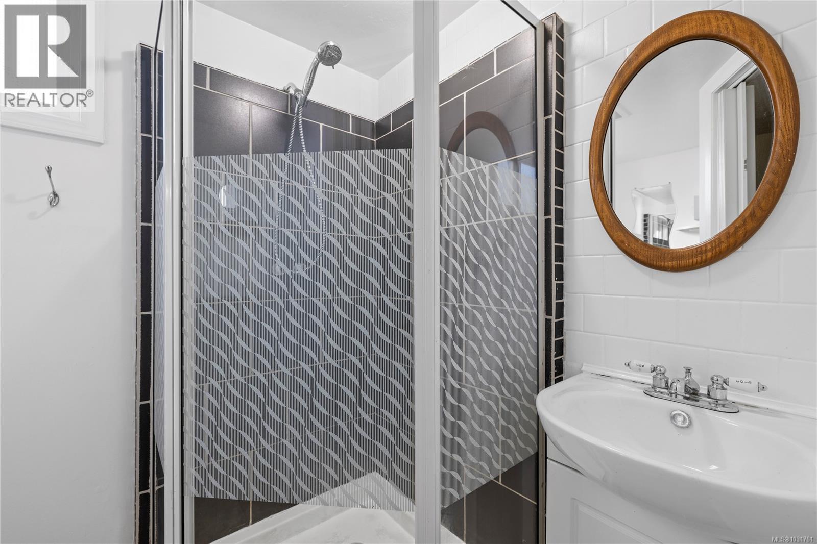 1161 STILLIN DR - 22