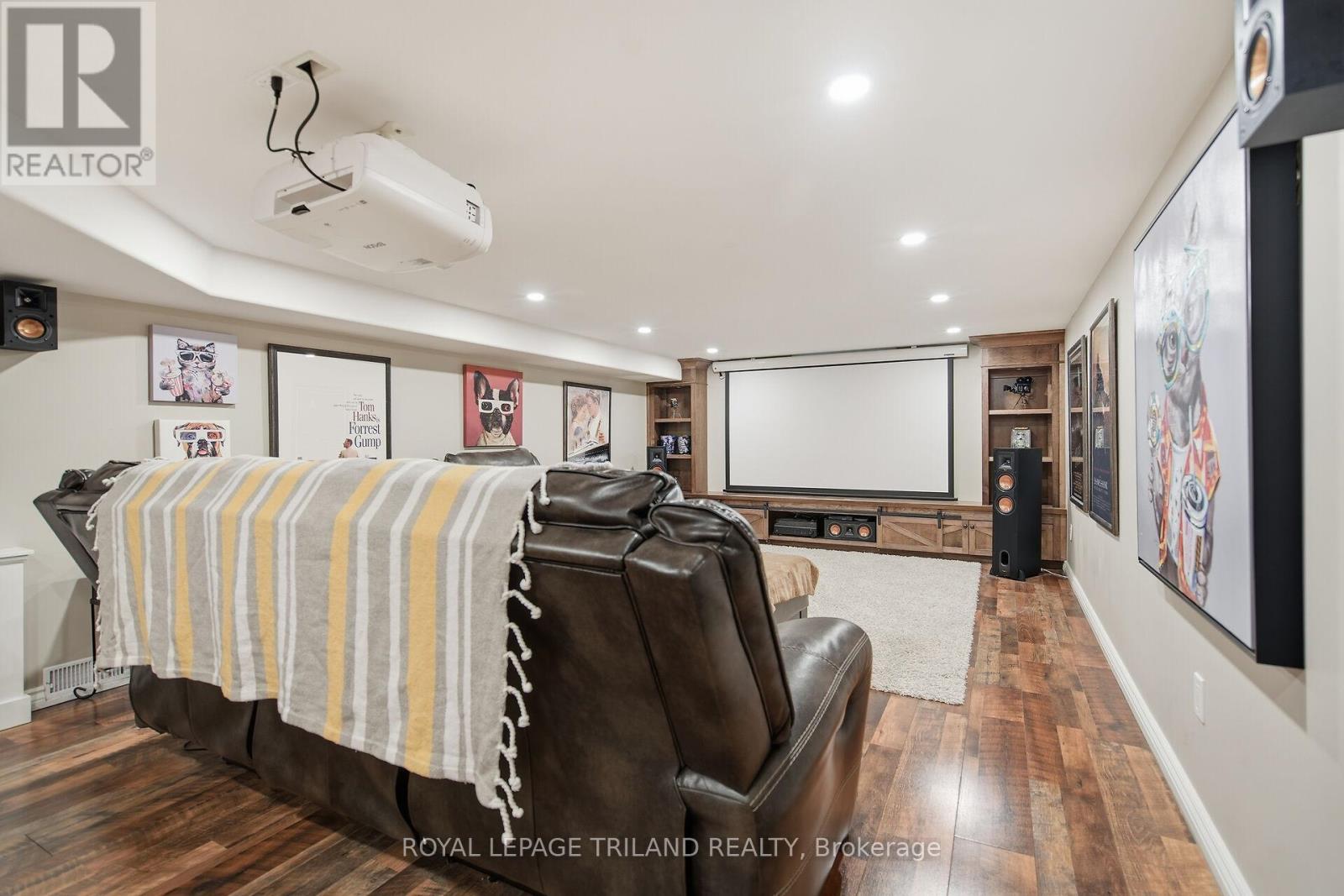 831 RIVERSIDE DRIVE — photo 33