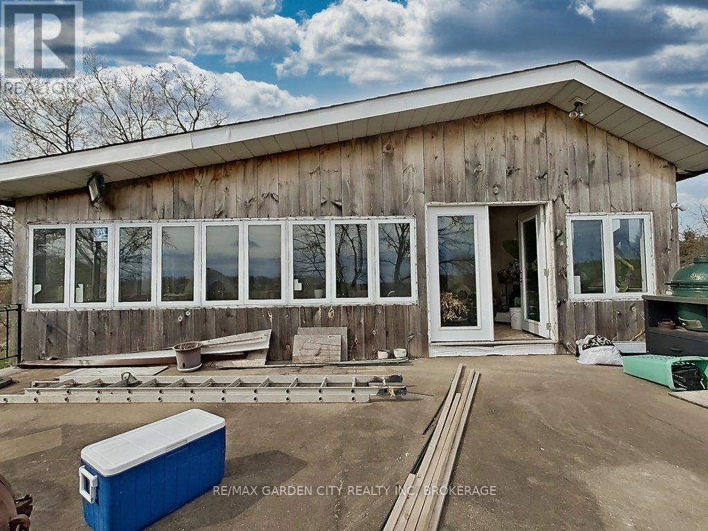 1030 METLER ROAD - 20