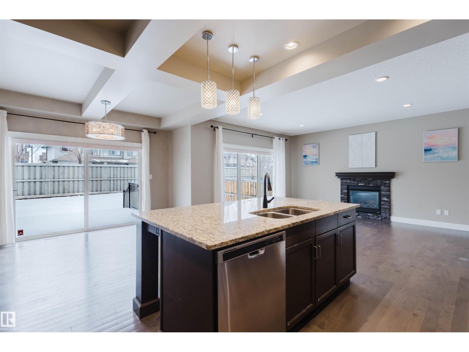 1957 AINSLIE LI SW, Edmonton