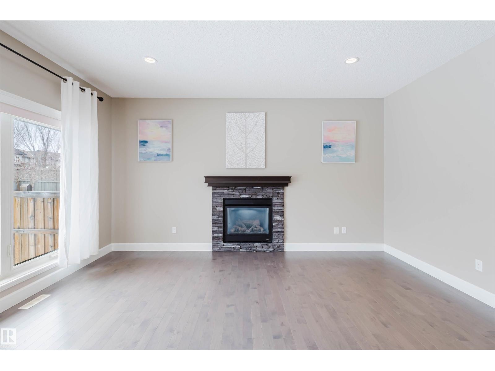 1957 AINSLIE LI SW, Edmonton