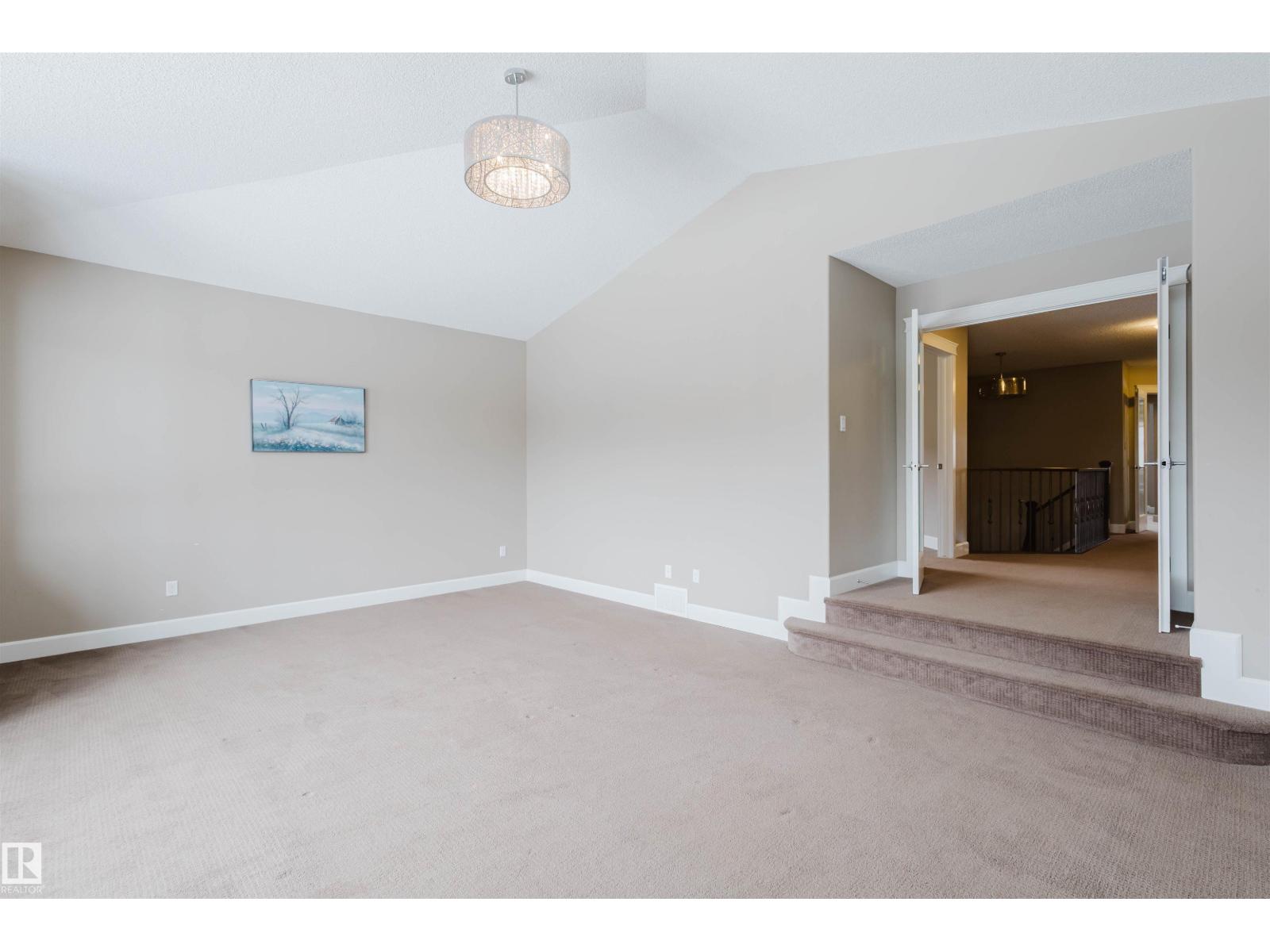 1957 AINSLIE LI SW, Edmonton