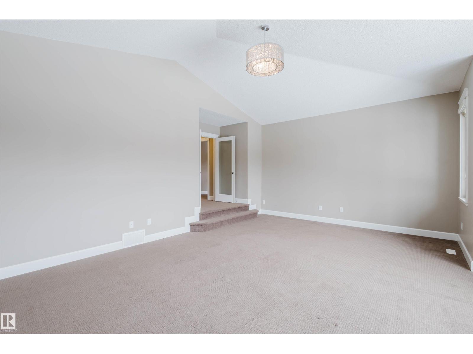 1957 AINSLIE LI SW, Edmonton