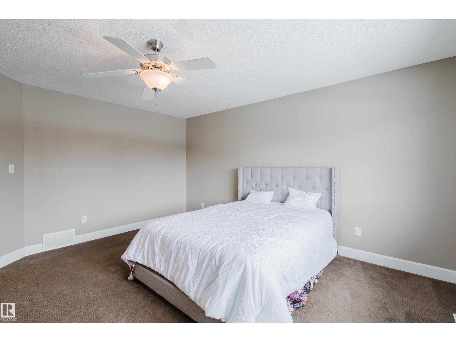 1957 AINSLIE LI SW, Edmonton