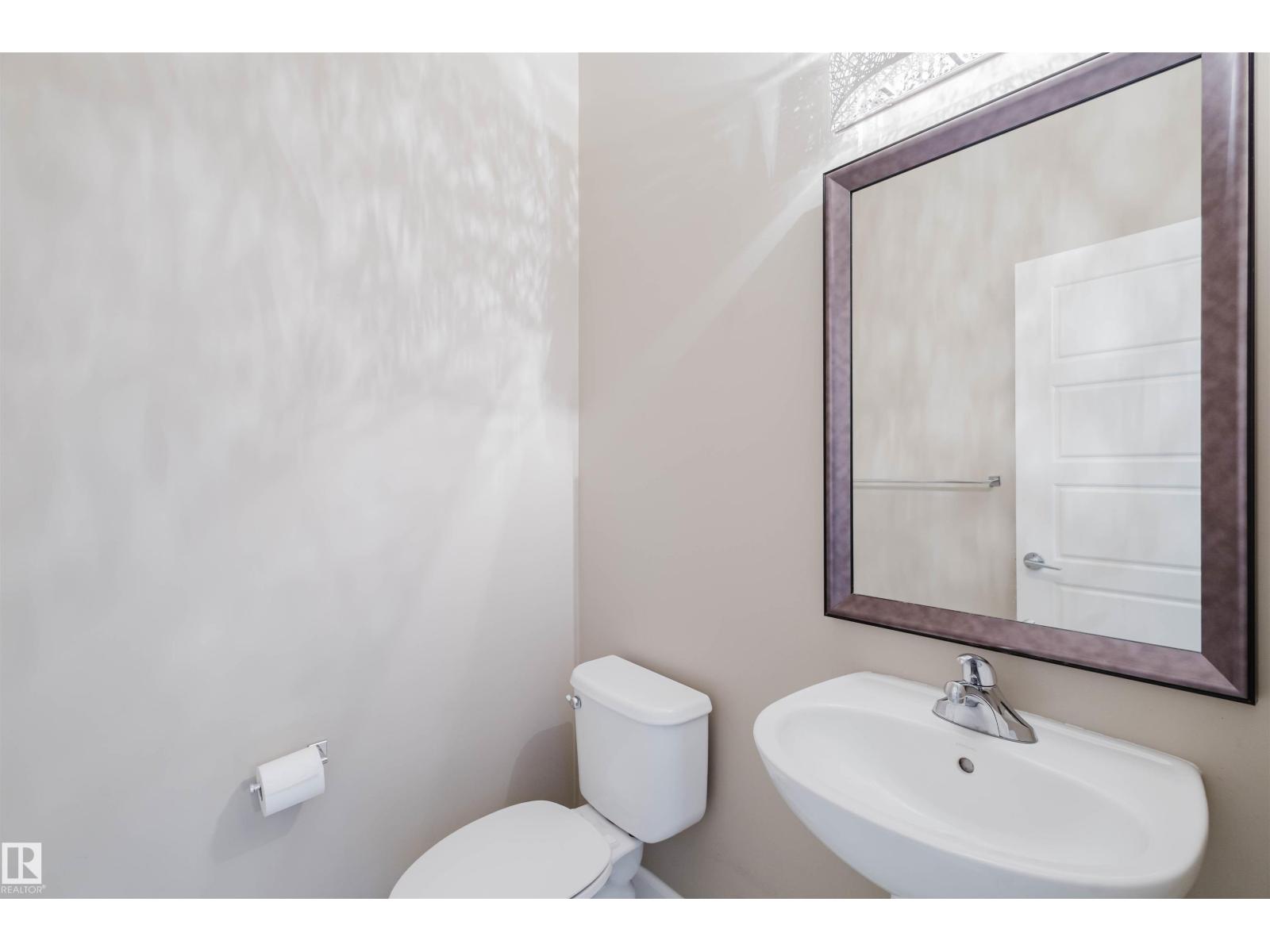 1957 AINSLIE LI SW, Edmonton