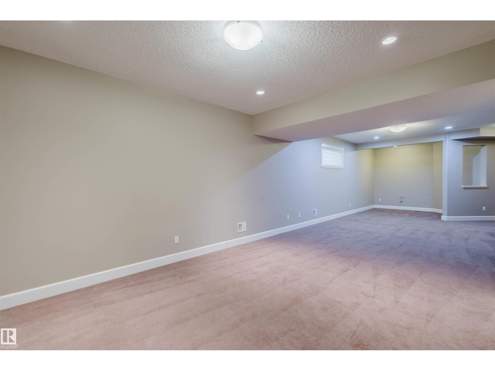 1957 AINSLIE LI SW, Edmonton