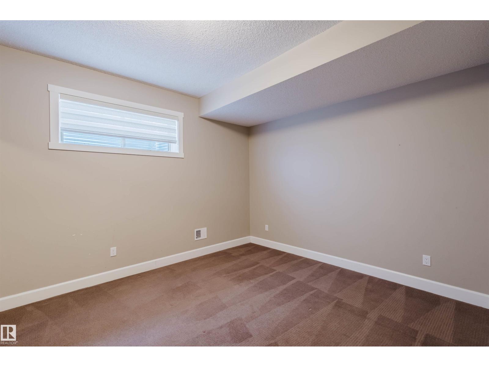 1957 AINSLIE LI SW, Edmonton