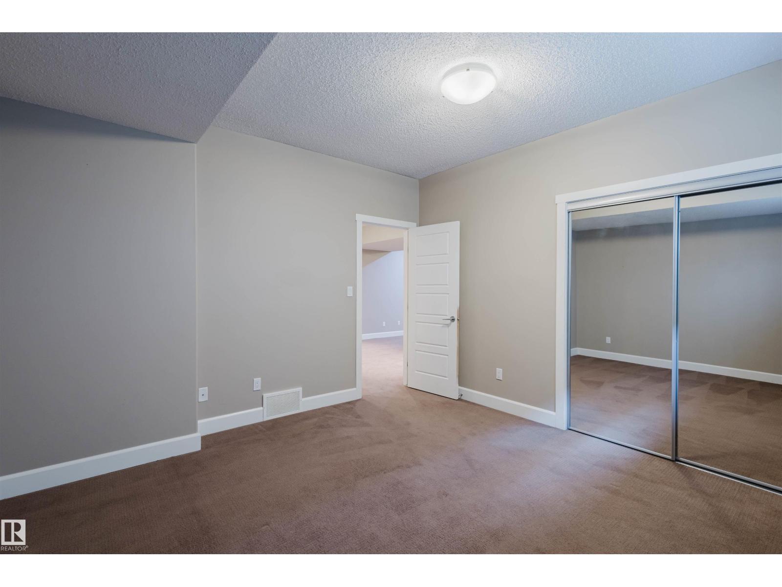 1957 AINSLIE LI SW, Edmonton