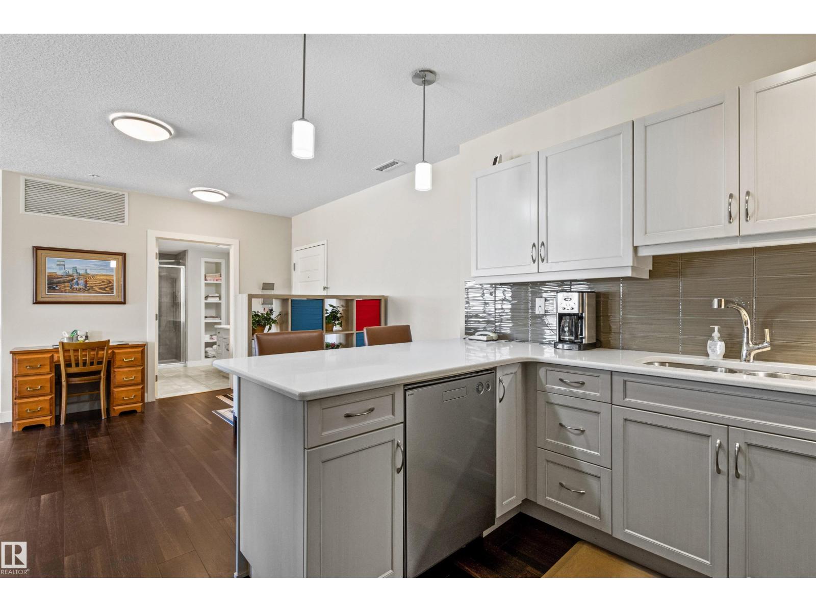 #404 2755 109 ST NW - 13