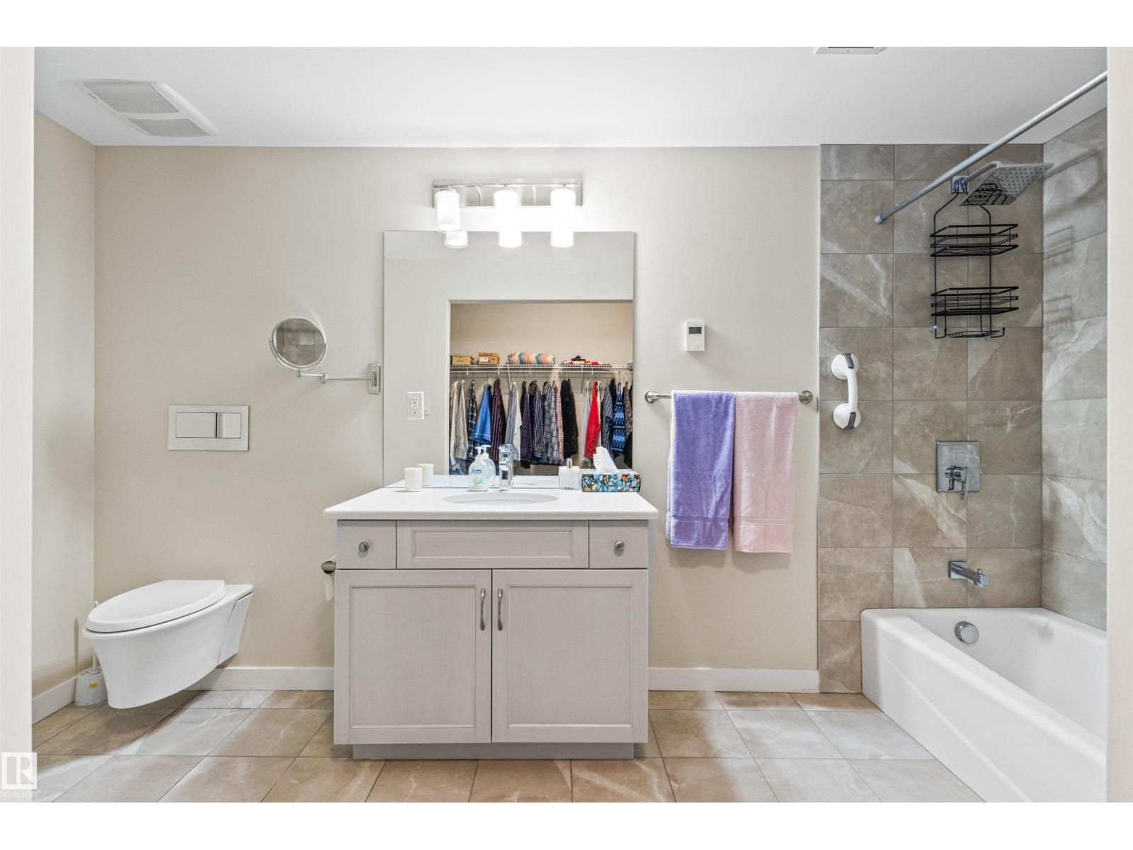 #404 2755 109 ST NW - 31