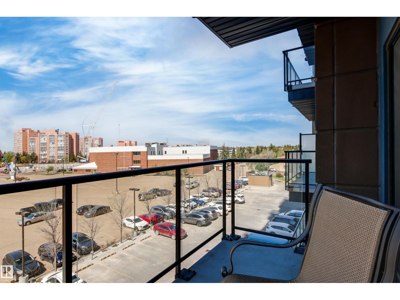 #404 2755 109 ST NW - 44