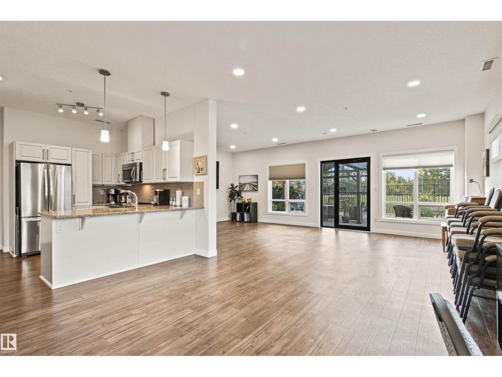 #404 2755 109 ST NW - 56