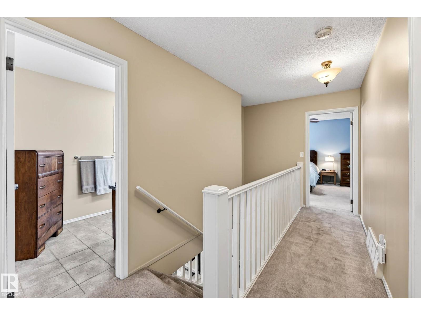 84 WOODLANDS RD, St. Albert