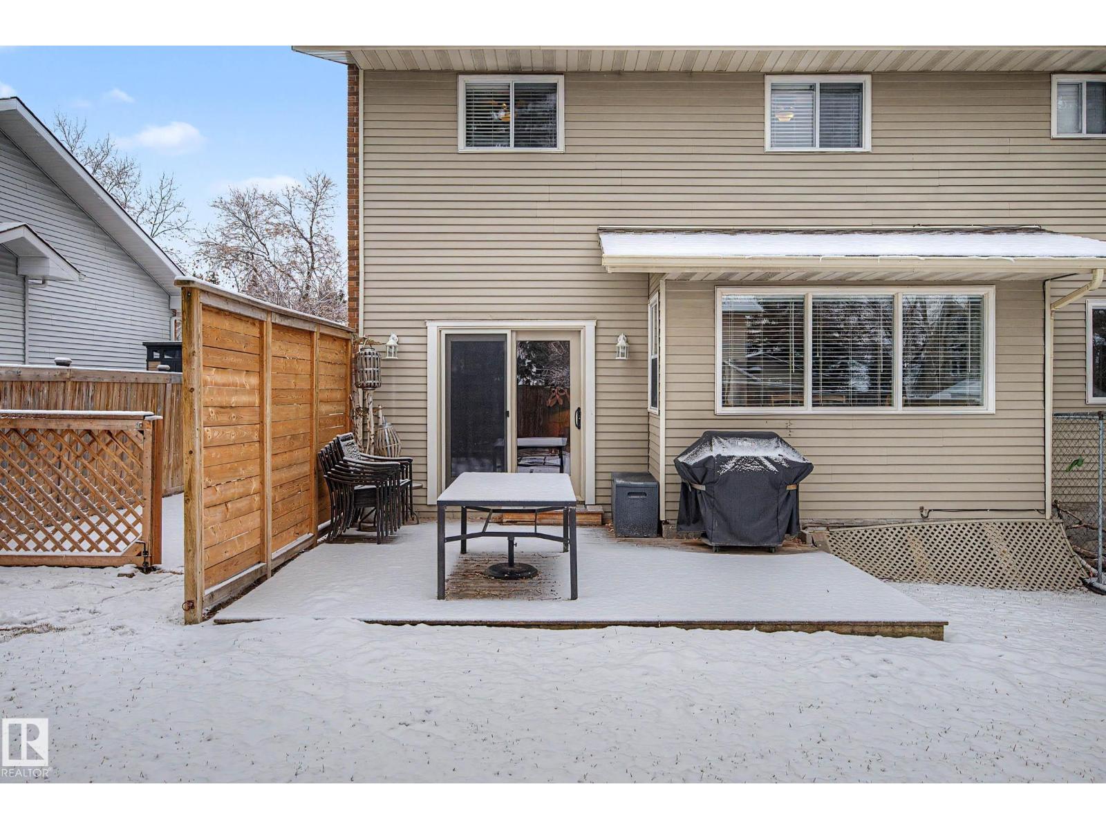 84 WOODLANDS RD, St. Albert