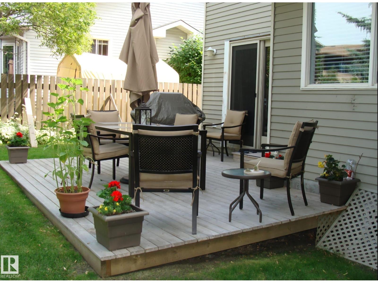 84 WOODLANDS RD, St. Albert