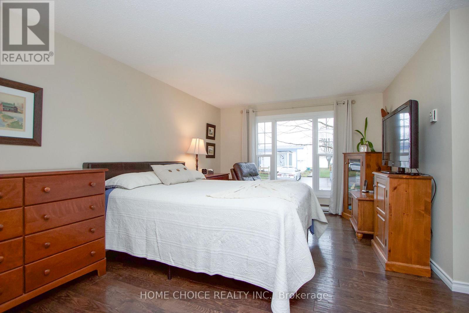 80 BLUFFS ROAD - 18