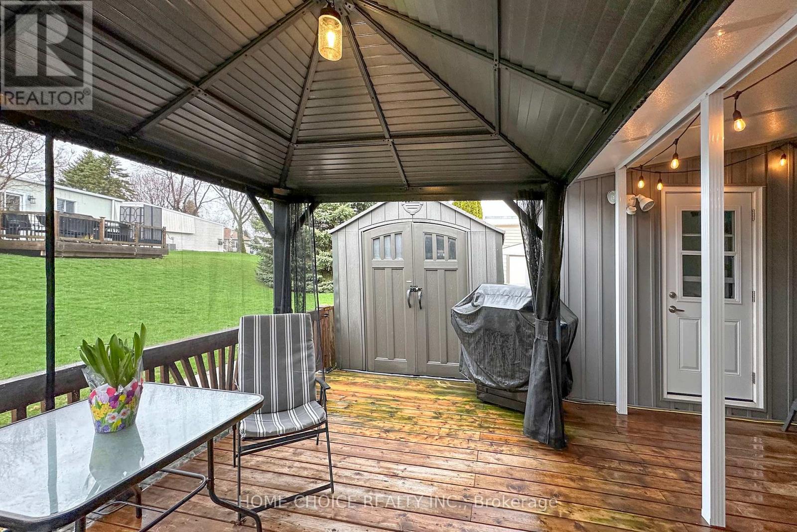 80 BLUFFS ROAD - 27