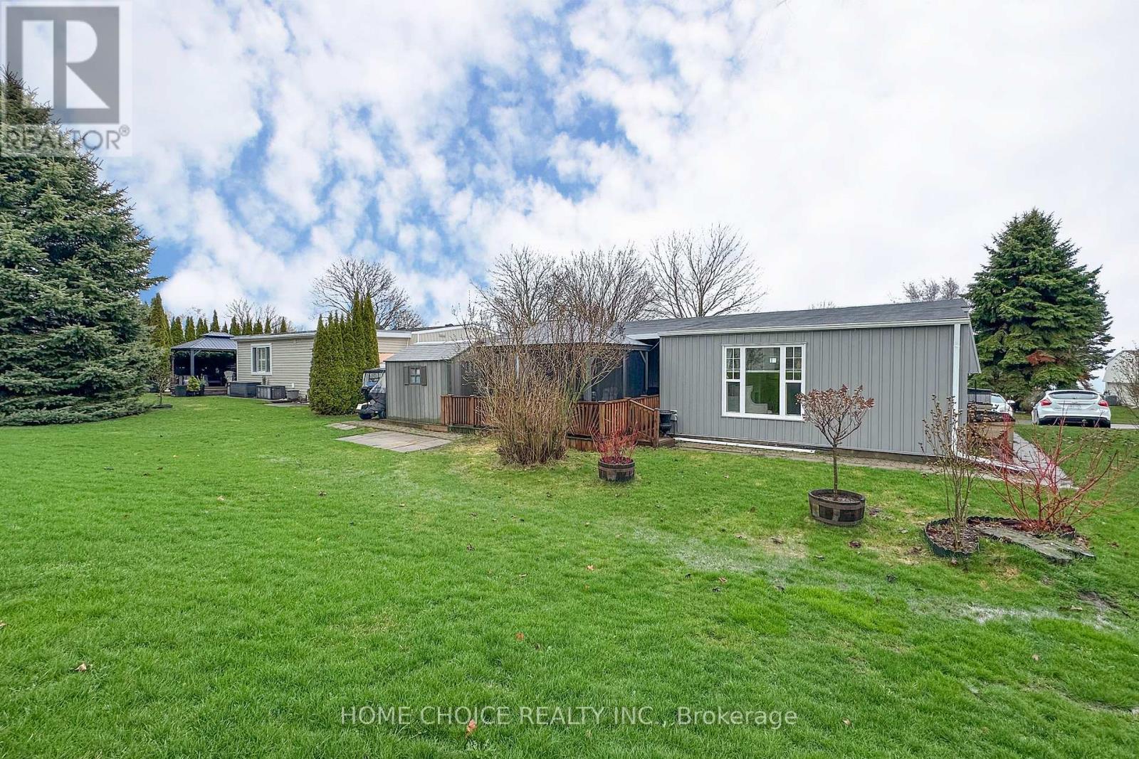 80 BLUFFS ROAD - 31