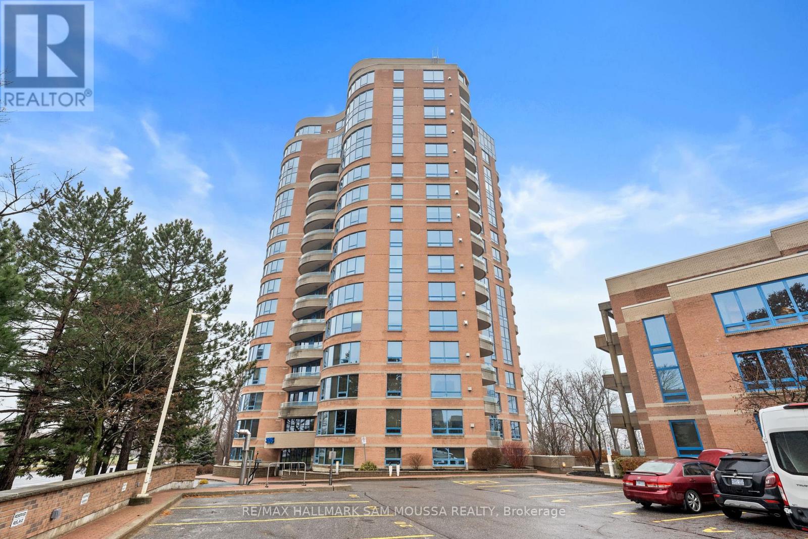 #504 3105 CARLING AVENUE - 2