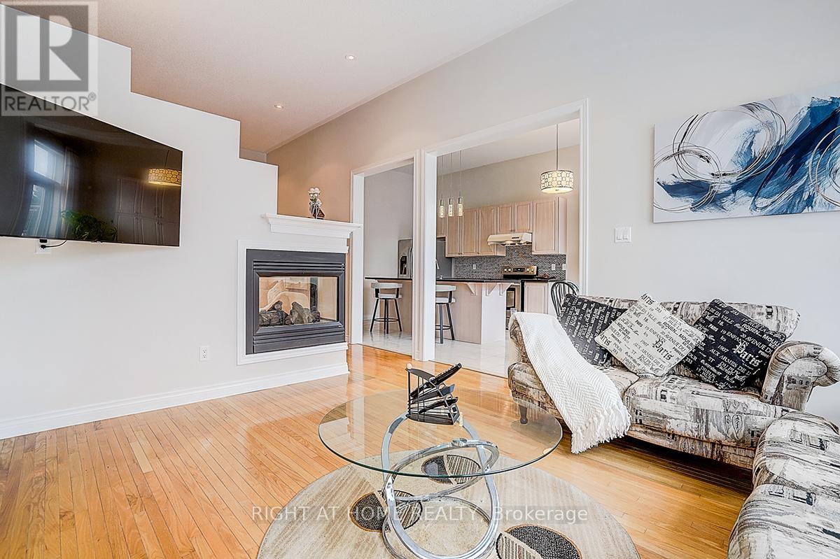 47 TOPOROWSKI AVENUE - 13