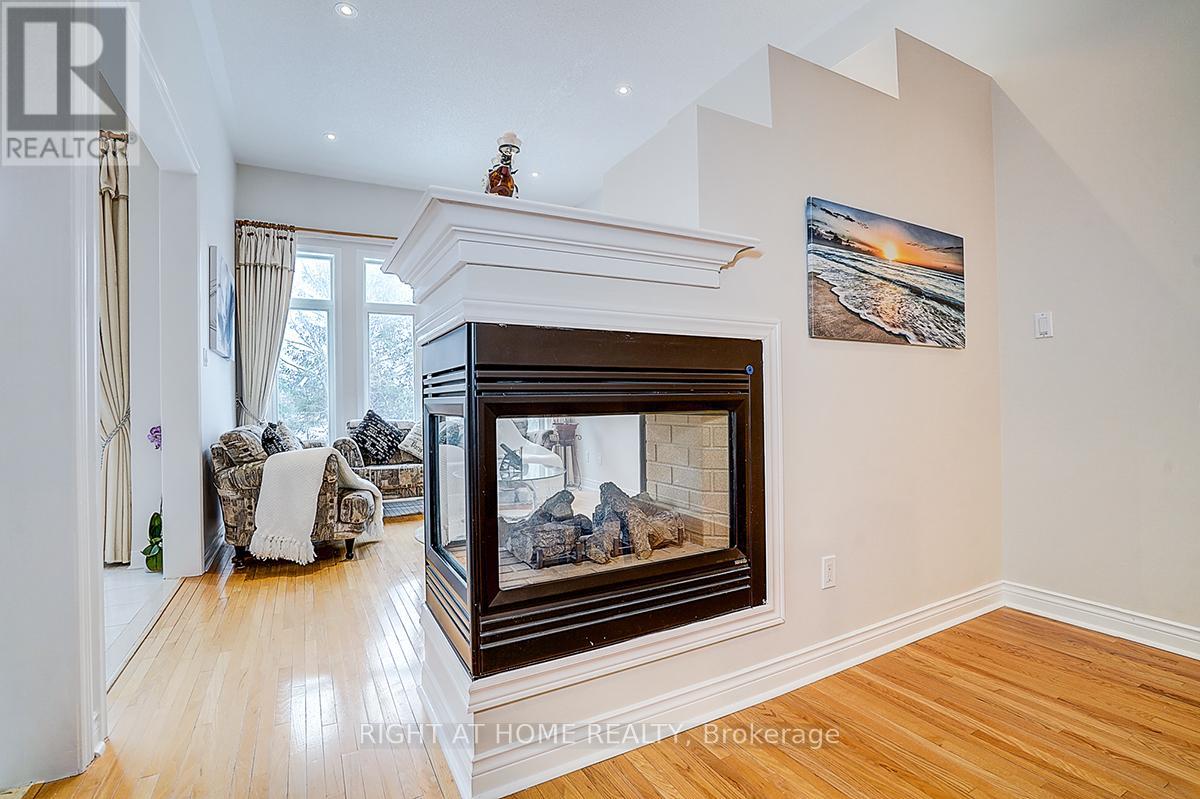 47 TOPOROWSKI AVENUE - 9