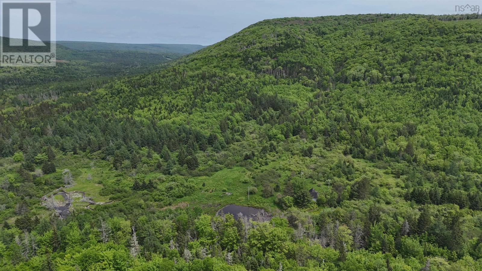 Property 16 of 28 of 101 Ferguson Road