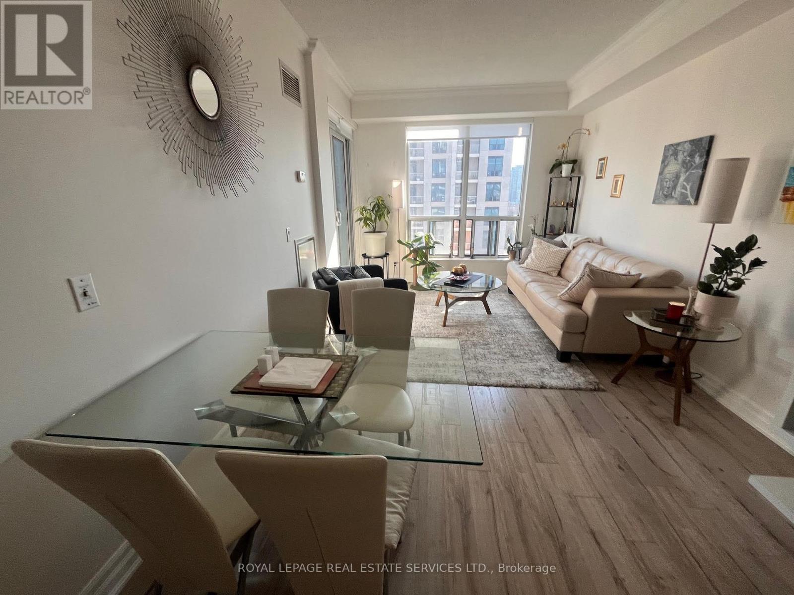 1113 - 2083 LAKE SHORE BOULEVARD W