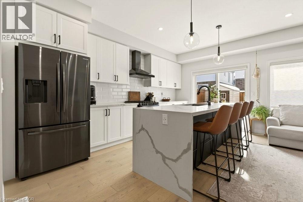 74 BOBOLINK Road, Hamilton, Ontario, L9A2P5 — Photo 15