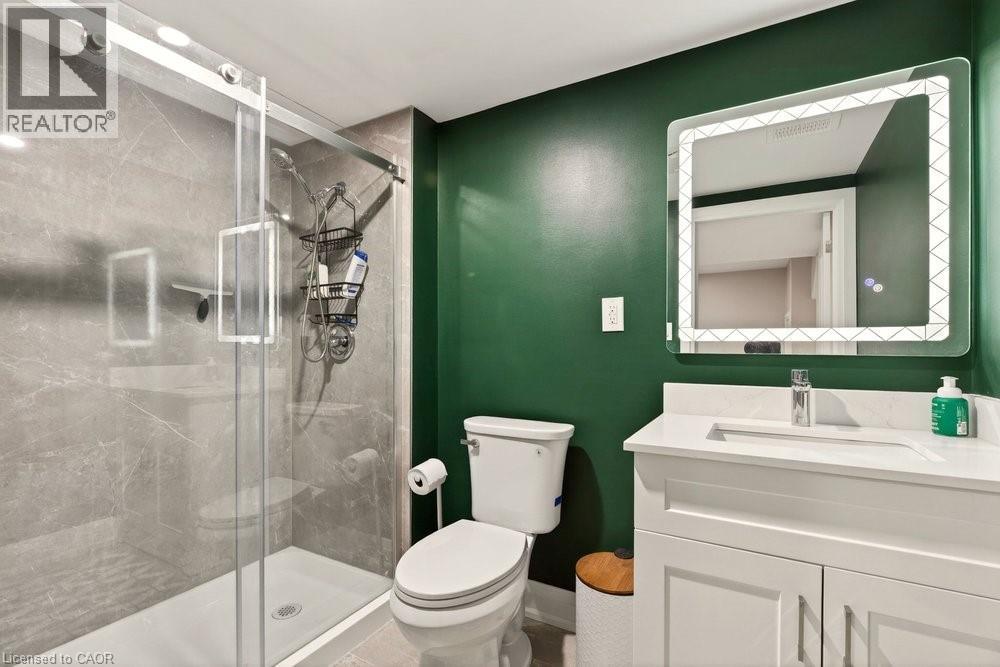 74 BOBOLINK Road, Hamilton, Ontario, L9A2P5 — Photo 35