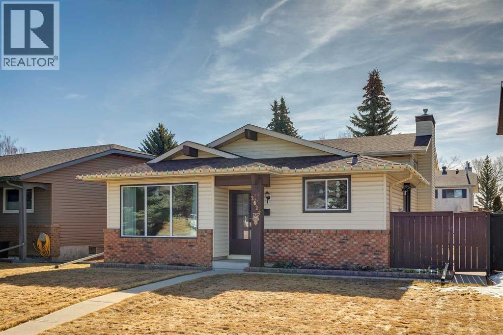 Single Family House 4 Level for Sale in   Avenue SW Woodbine Calgary 