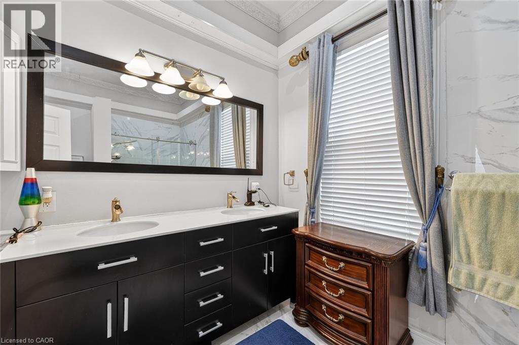 124 EAST PARK Drive, Woodstock, Ontario, N4S3N2 — Photo 15