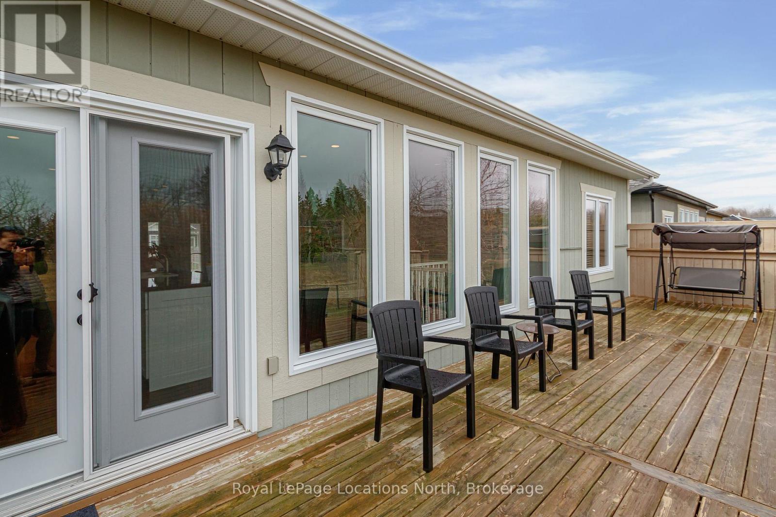 73 FINDLAY DRIVE — photo 41
